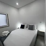 Cantinho Da Paz Апартаменты *